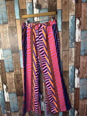 Vibrant Striped Wide-Leg Pants in Orange & Pink